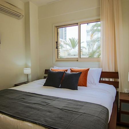 ניקוסיה Phaedrus Living City View Luxury Iras Flat 102 מראה חיצוני תמונה